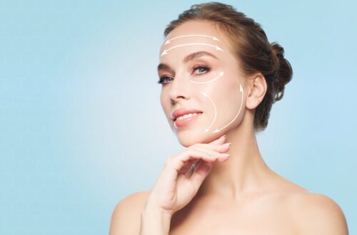 Kosmetische Beratung am Stirnbereich | Browlift in Essen